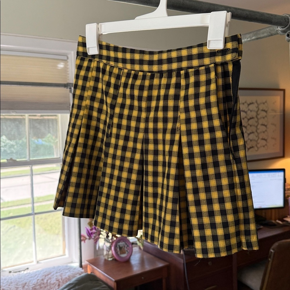 H&M DIVIDED "Clueless" Yellow/Black Plaid Pleated Mini Skirt Size 2 - Picture 5 of 5